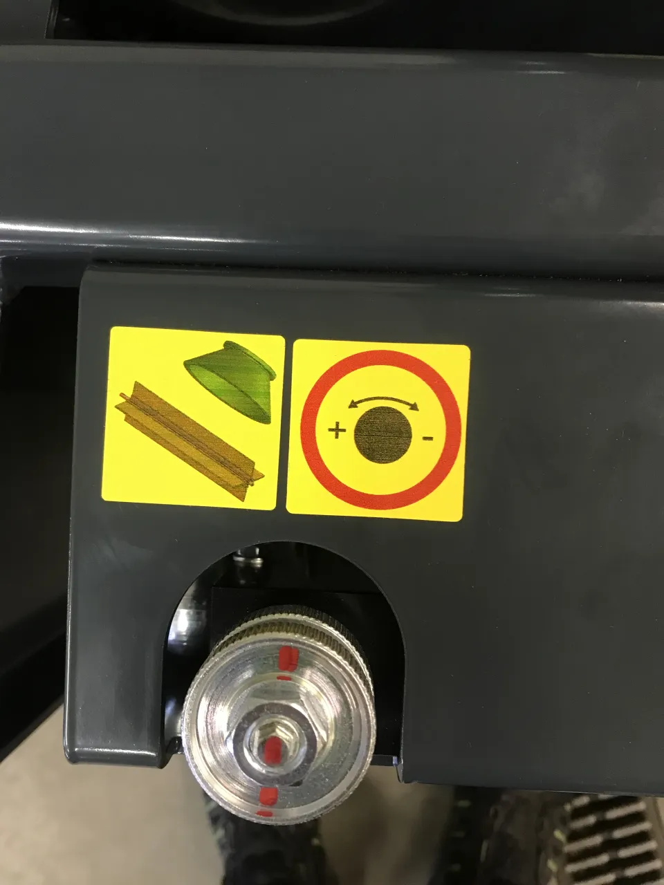 Saugkehrmaschine ALTO H-120 – ALTO H-120 (13/17)